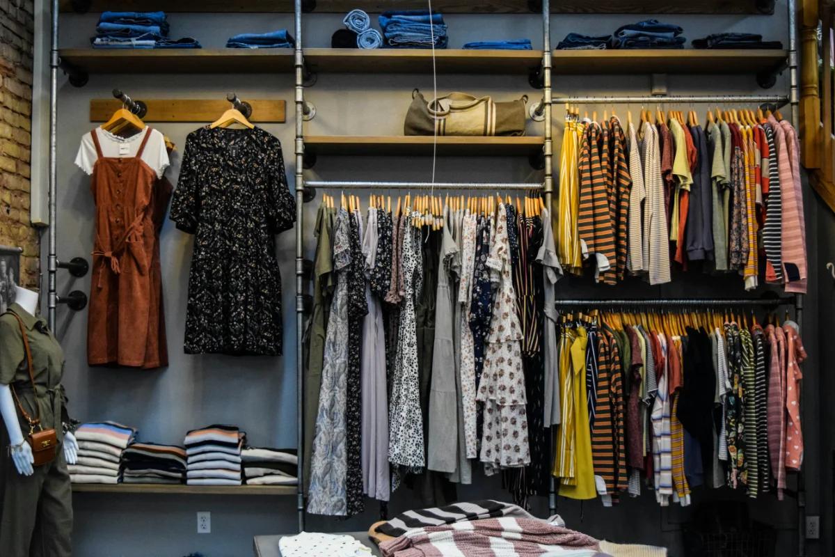 女性用衣料